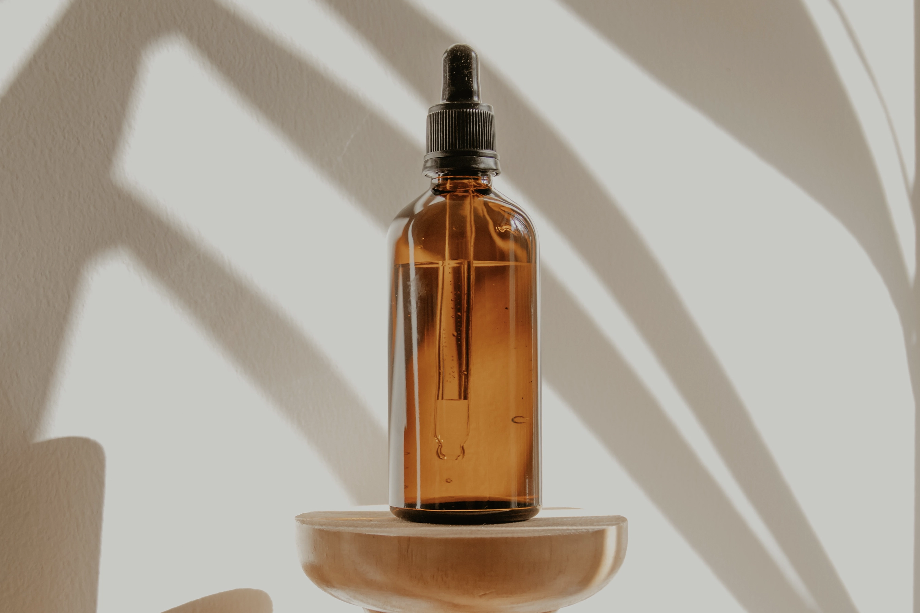 23 Herbs That Are Good For Inflammation — Reduce Autoimmune Pain With